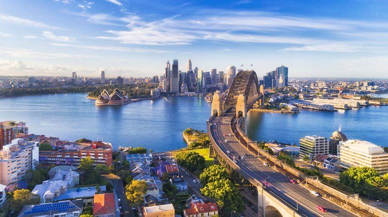 legaltechverband.com