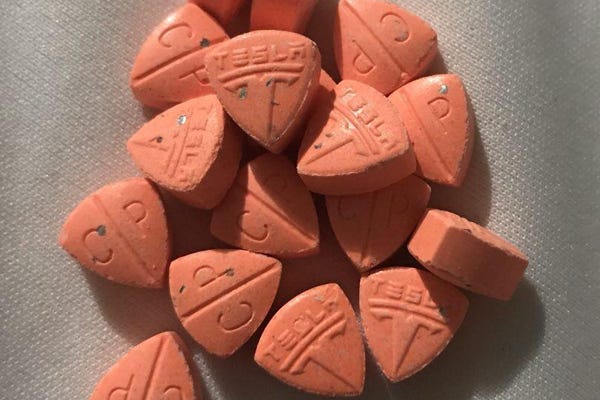 c8bc571f9e137029a11e5624d7702802.600x400x1 c8bc571f9e137029a11e5624d7702802.600x400x1